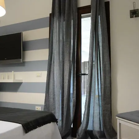 Degli Ulivi Pensjonat 3*